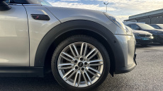 MINI Cooper 2.0 S Exclusive 3dr Auto Petrol Hatchback